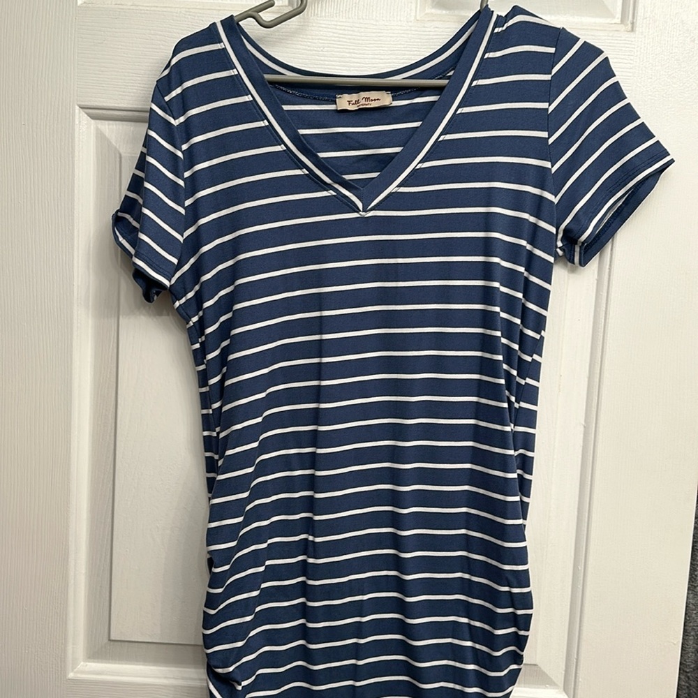 Medium maternity top